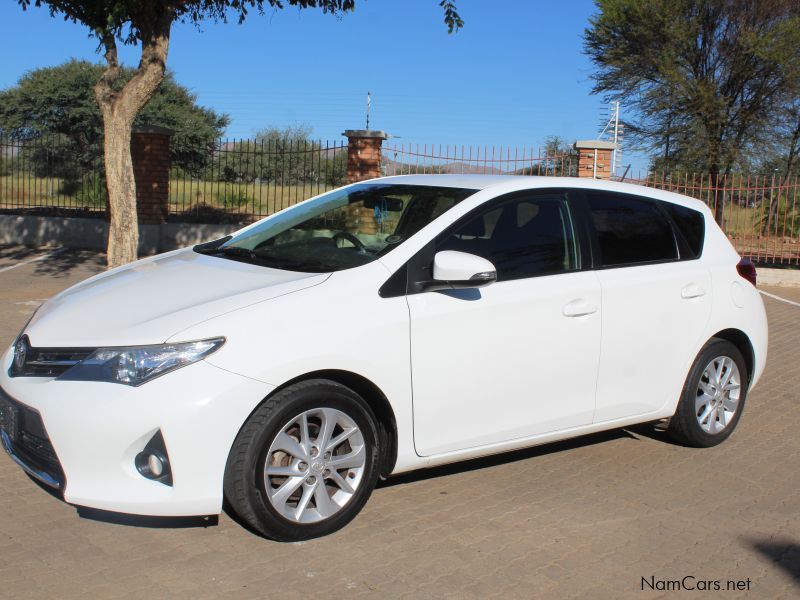 Toyota AURIS 1.6 XS in Namibia