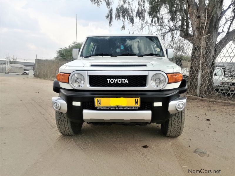 Toyota FJ Cruiser in Namibia