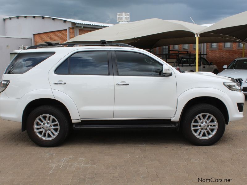 Toyota FORTUNER 2.5 D4D A/T 4X2 in Namibia