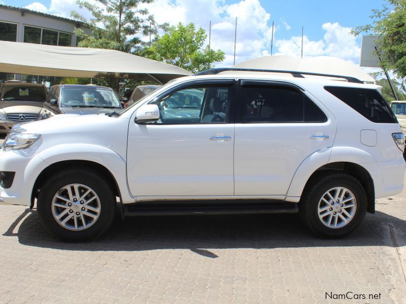 Toyota FORTUNER 3.0 D4D 4X4 MANUAL in Namibia