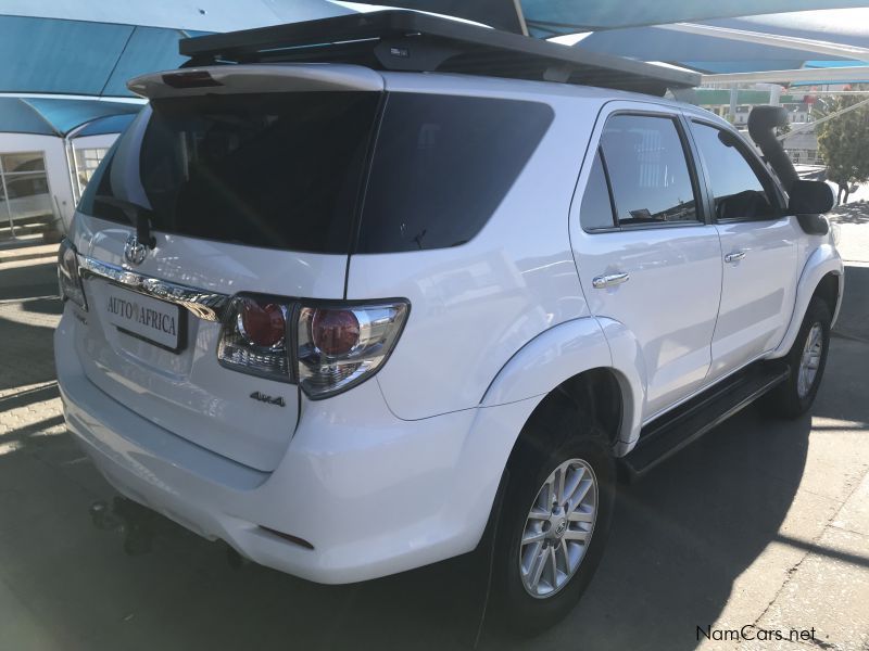 Toyota Fortuner 3.0  D4D  4x4  Man in Namibia