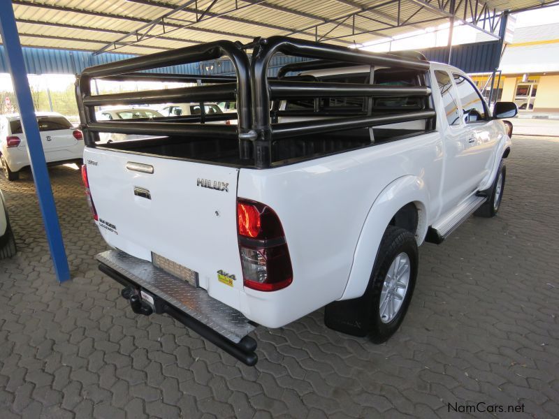 Toyota HILUX 3.0 D4D RAIDER 4X4 EXTRA CAB in Namibia