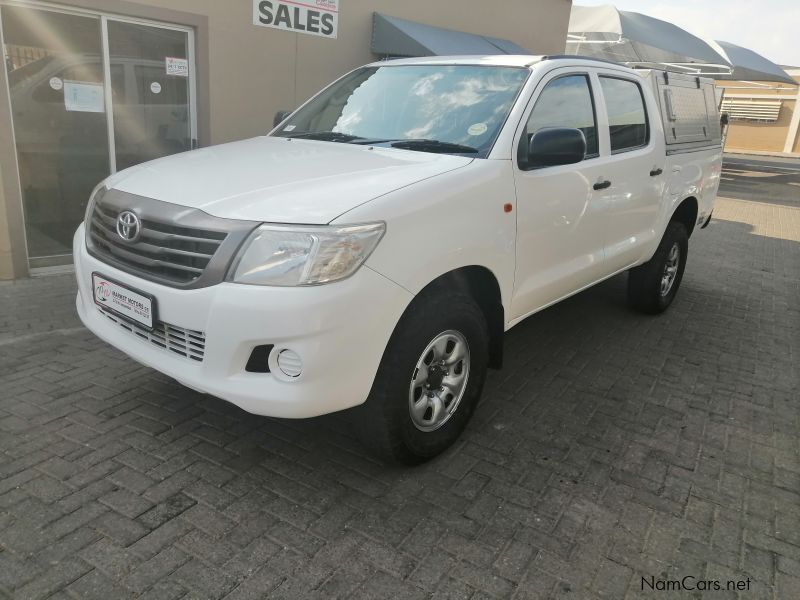 Toyota Hilux 2.5 D4D SRX 4x4 D/C manual in Namibia