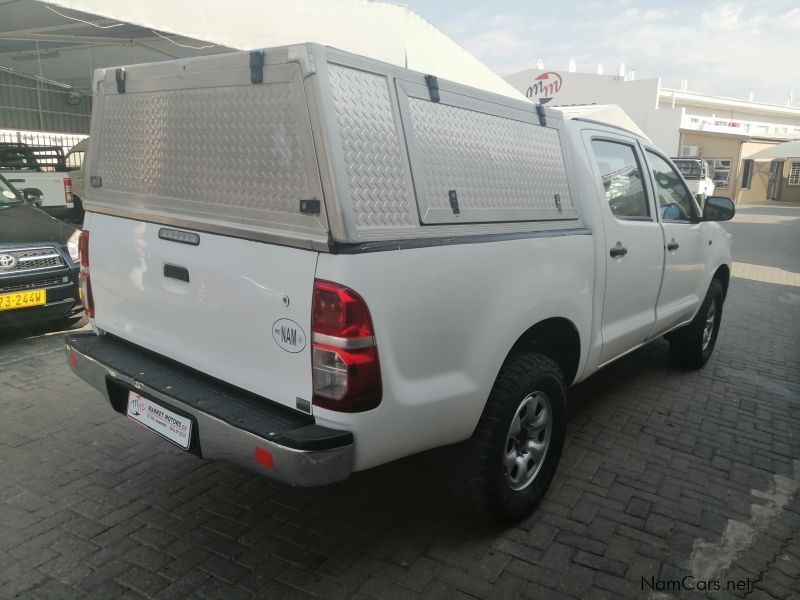 Toyota Hilux 2.5 D4D SRX 4x4 D/C manual in Namibia