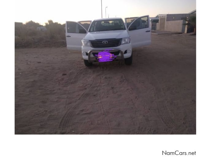 Toyota Hilux 2.5 D4D SRX 4x4 in Namibia