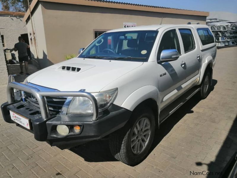 Toyota Hilux 3.0 D4D Raider 4x4 A/T in Namibia