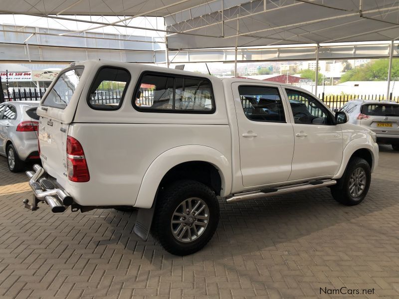 Toyota Hilux 4.0 V6 Dakar 4x4 in Namibia