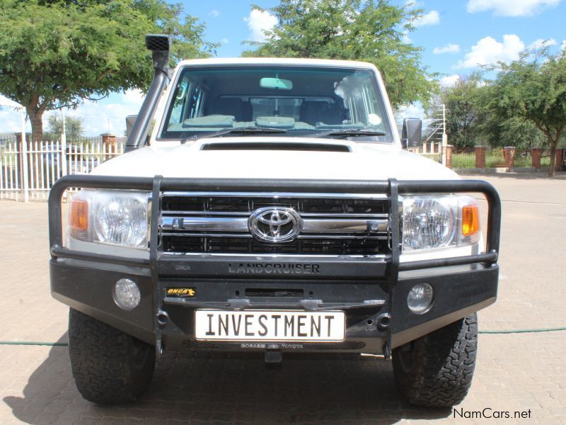 Toyota LANDCRUISER 4.5 V8 DIESEL TURBO D/C 4X4 in Namibia