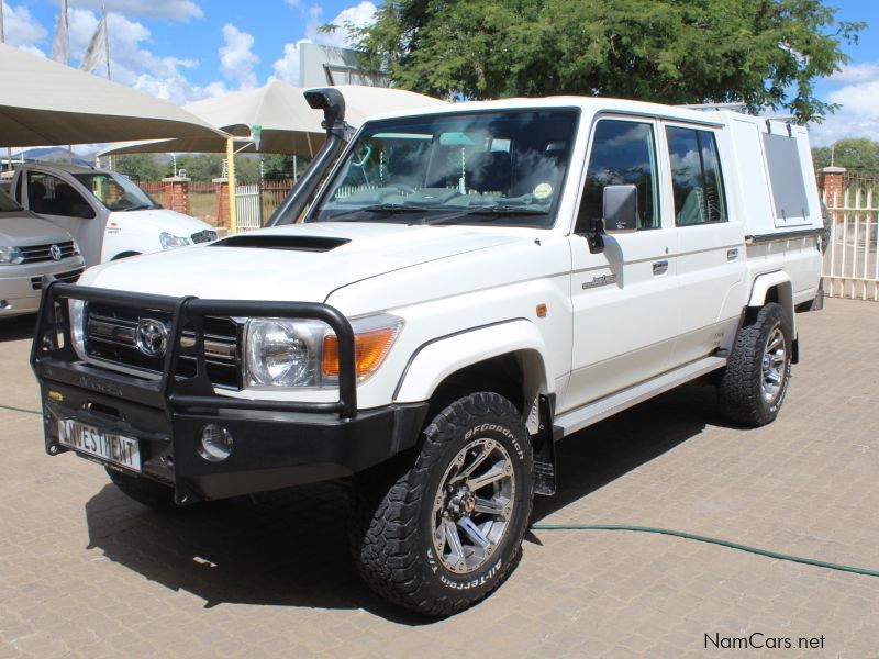 Toyota LANDCRUISER 4.5 V8 DIESEL TURBO D/C 4X4 in Namibia