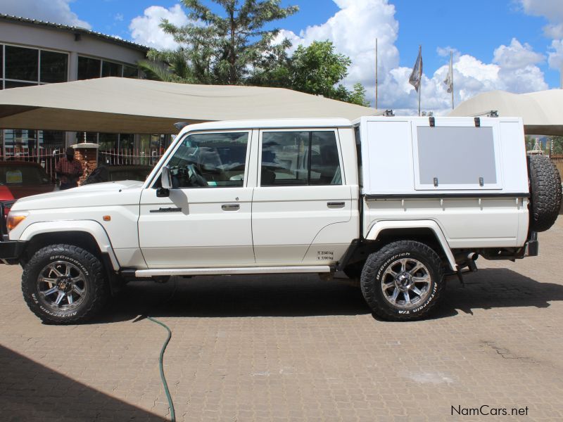 Toyota LANDCRUISER 4.5 V8 DIESEL TURBO D/C 4X4 in Namibia