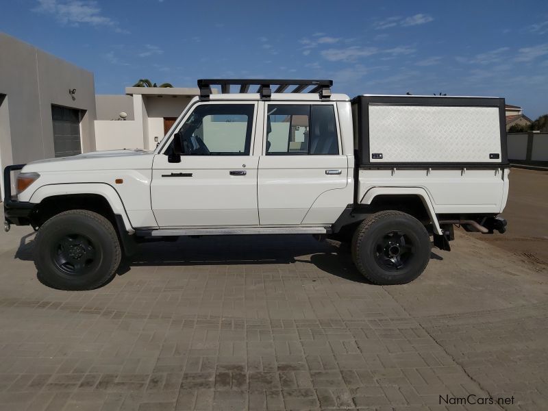 Toyota LC 70, 4.0 V6 in Namibia