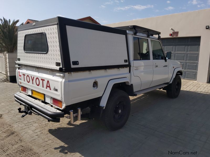 Toyota LC 70, 4.0 V6 in Namibia