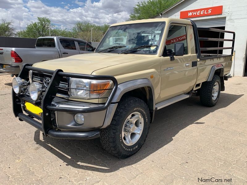 Toyota Land Cruiser in Namibia