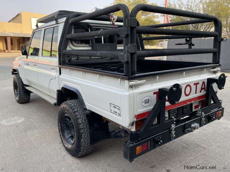 Toyota Land Cruiser 4.2 DIESEL D/C in Namibia