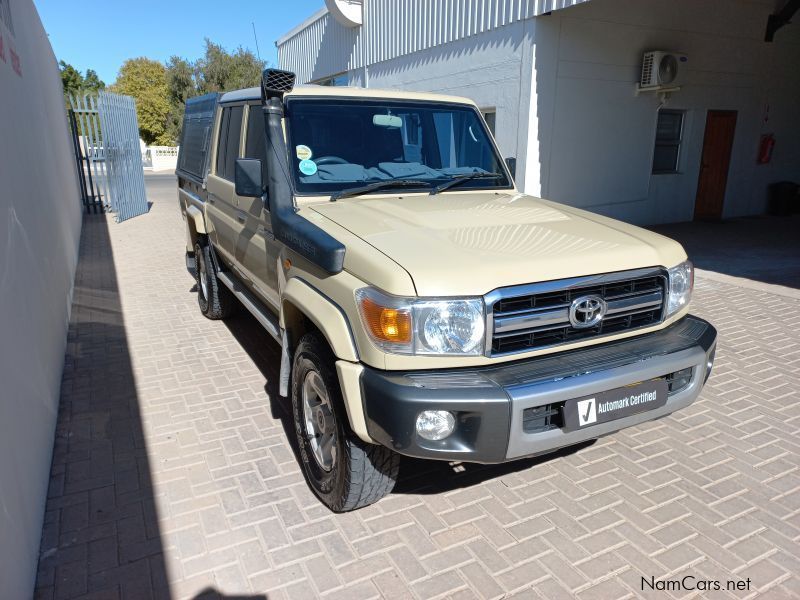 Toyota Land Cruiser Pickup LC79 4.0 V6 Petrol DC in Namibia