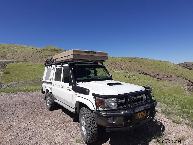 Toyota Land cruiser 4.2l 6cyl diesel d/c in Namibia