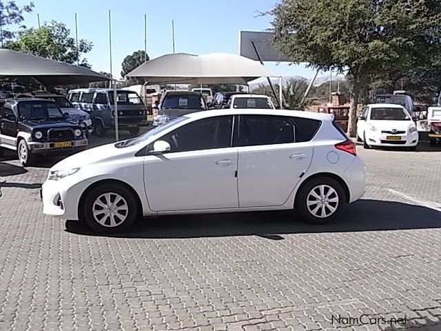 Toyota TOYOTA AURIS 1.3 X in Namibia
