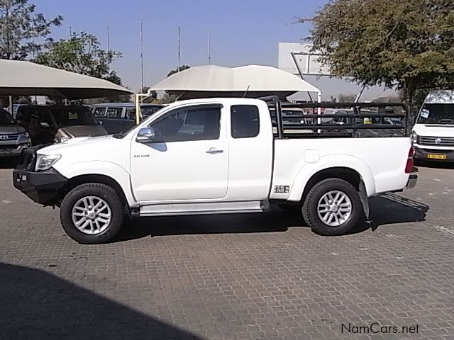 Toyota TOYOTA HILUX 3.0 D4D 4X4 EXTRA CAB in Namibia