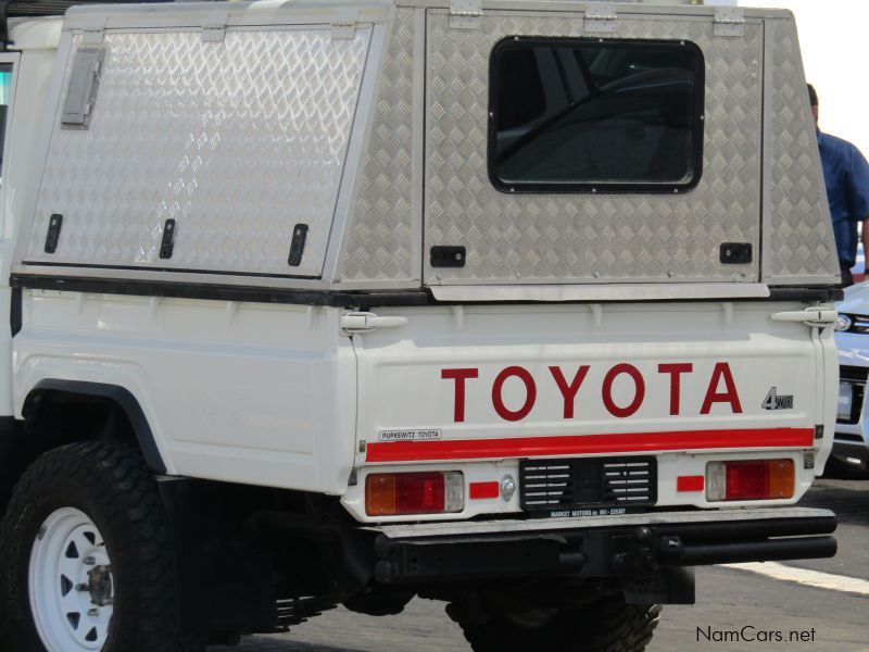 Toyota toyota landcruiser 4.2 d d/c in Namibia