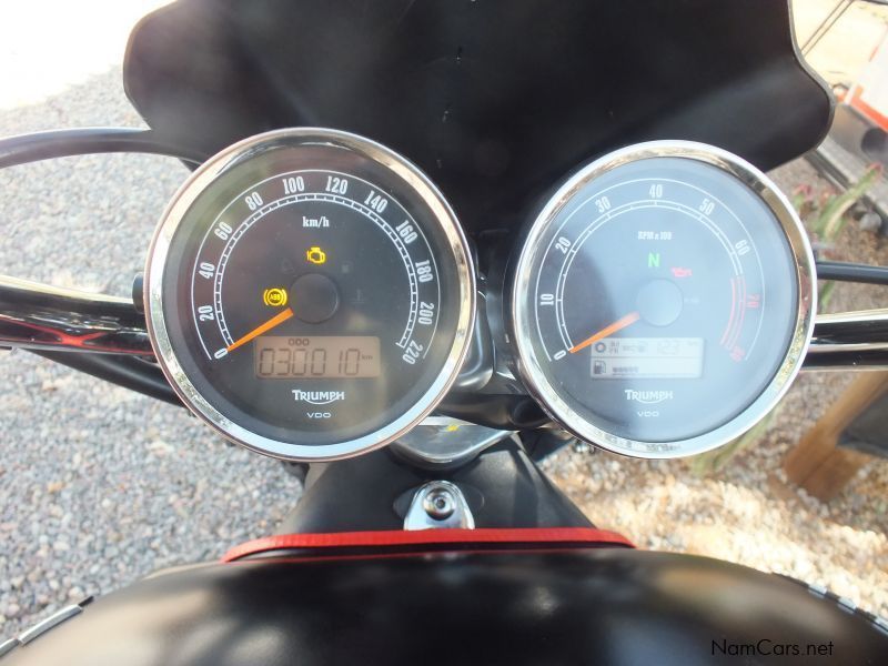 Triumph Rocket 3 Roadster 2300 cc in Namibia