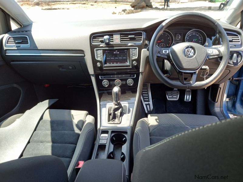 Volkswagen Golf 7 Highline in Namibia