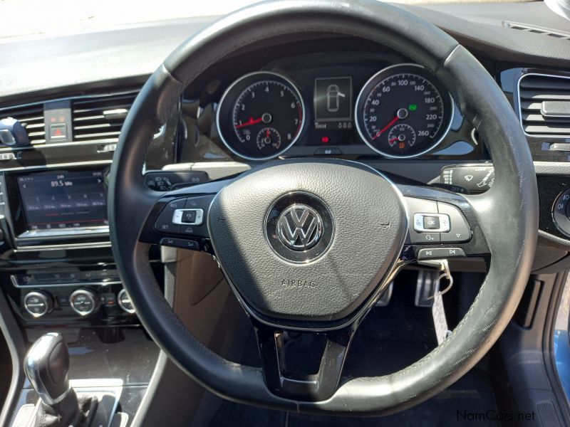 Volkswagen Golf 7 Highline in Namibia