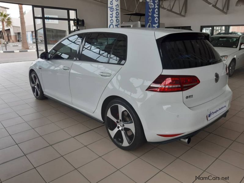 Volkswagen Golf VII TSi GTi DSG 162 KW in Namibia