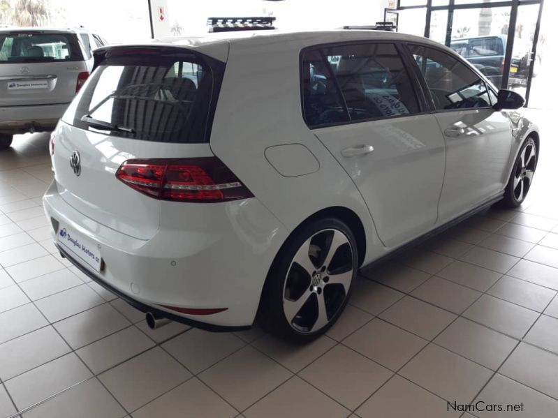 Volkswagen Golf VII TSi GTi DSG 162 KW in Namibia