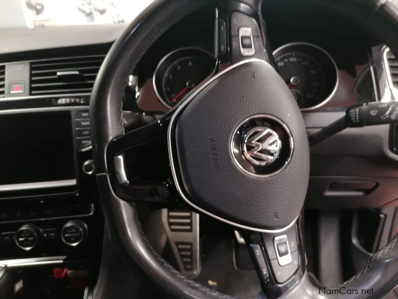 Volkswagen Golf Vii 1.4 Tsi Comfortline DSG (Import) in Namibia