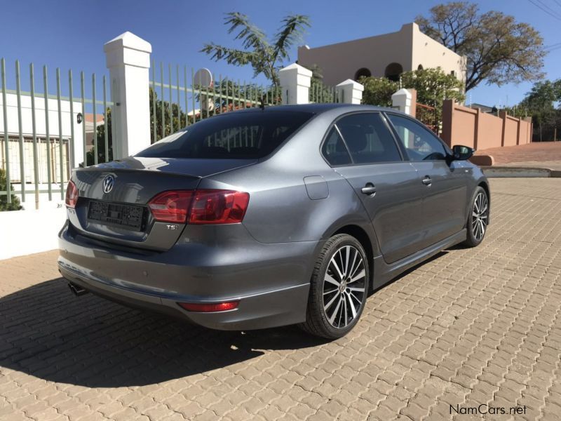 Volkswagen JETTA 1.4L TSI in Namibia