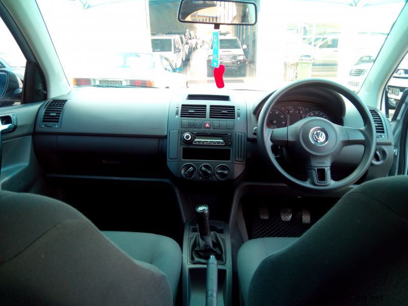 Volkswagen Polo Vivo 1.6 Trendline Sedan in Namibia