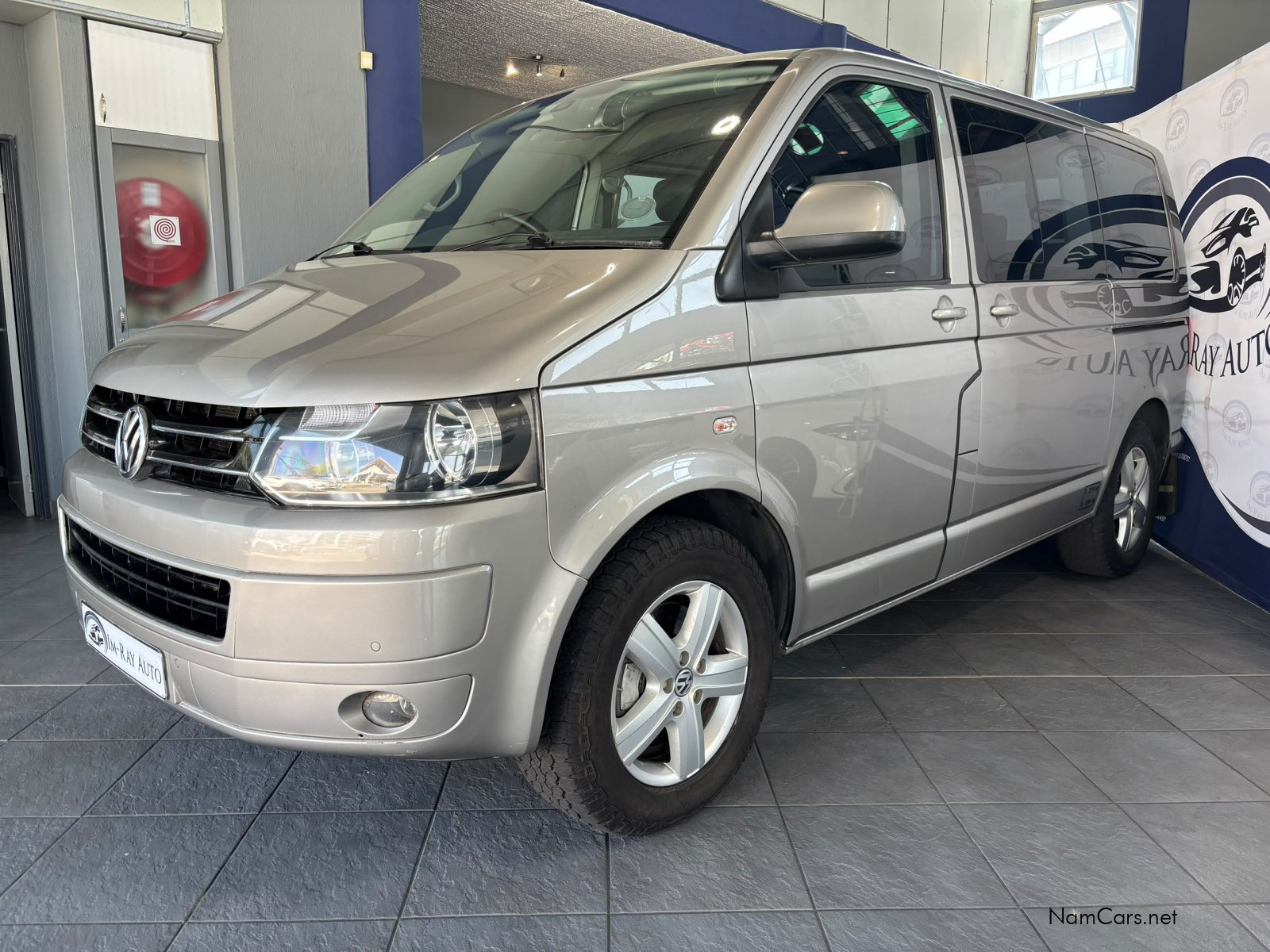 Volkswagen T5 Caravelle 2.0 Bitdi Dsg 4Mot in Namibia
