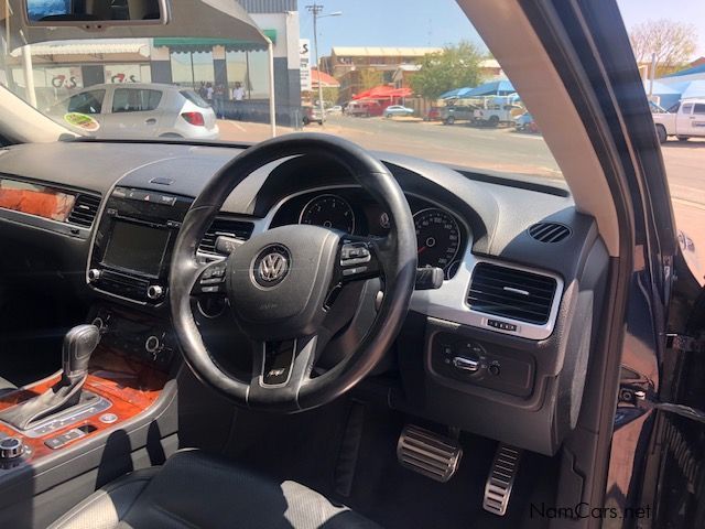 Volkswagen Touareg 4.2 V8 TDI Tip R-LINE in Namibia