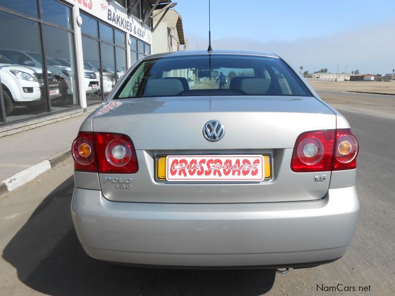 Volkswagen polo vivo 1.6 sedan in Namibia