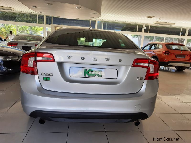 Volvo S60 T5 in Namibia