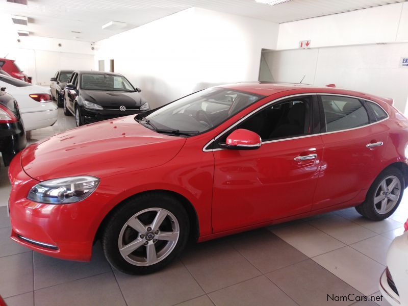 Volvo V40 T4 in Namibia