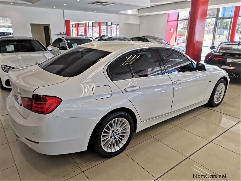 BMW 320i A/T (F30) Sedan 135Kw in Namibia