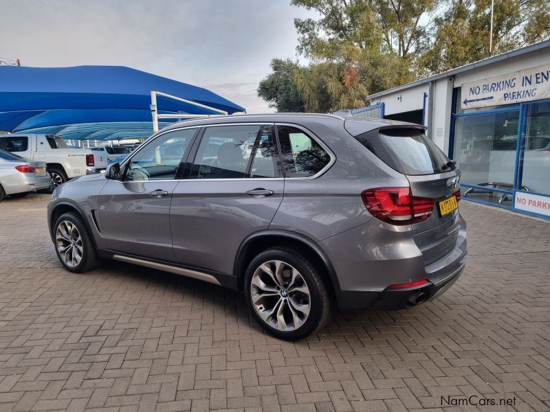 BMW X5 3.0d XDrive F15 in Namibia