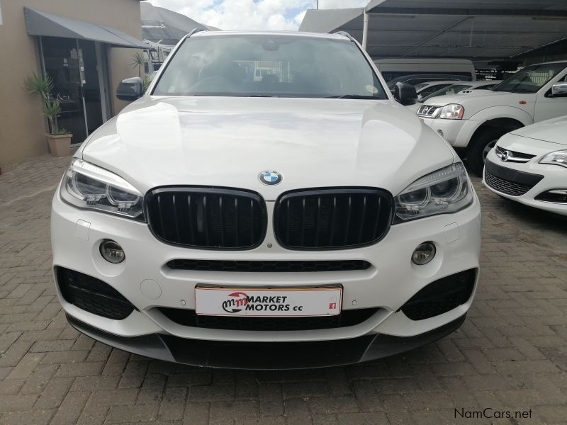 BMW X5 M50D in Namibia