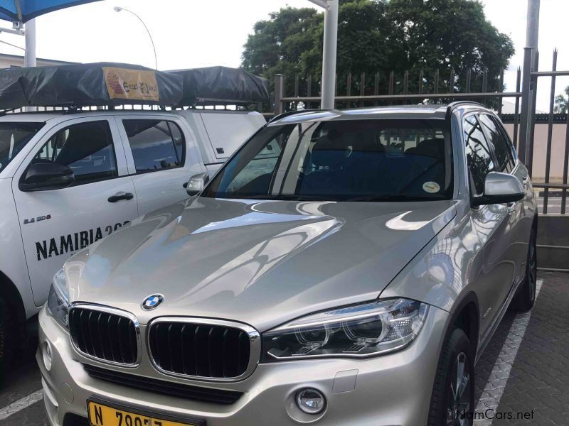 BMW X5 x Drive30d in Namibia