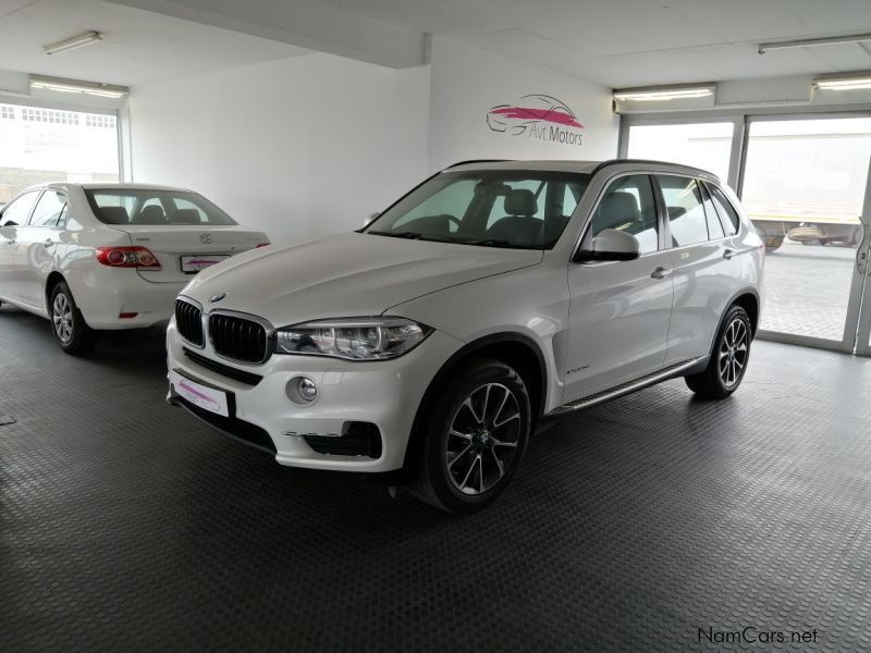 BMW X5 xDrive 30d in Namibia