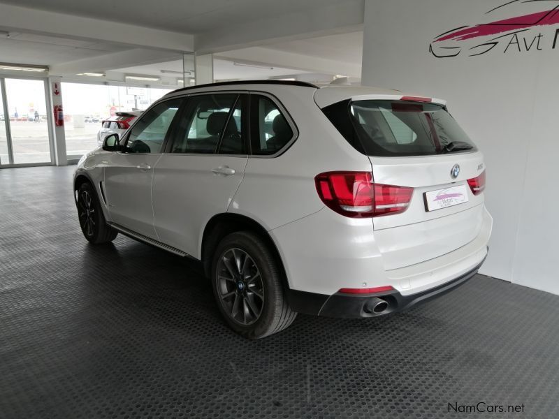 BMW X5 xDrive 30d in Namibia