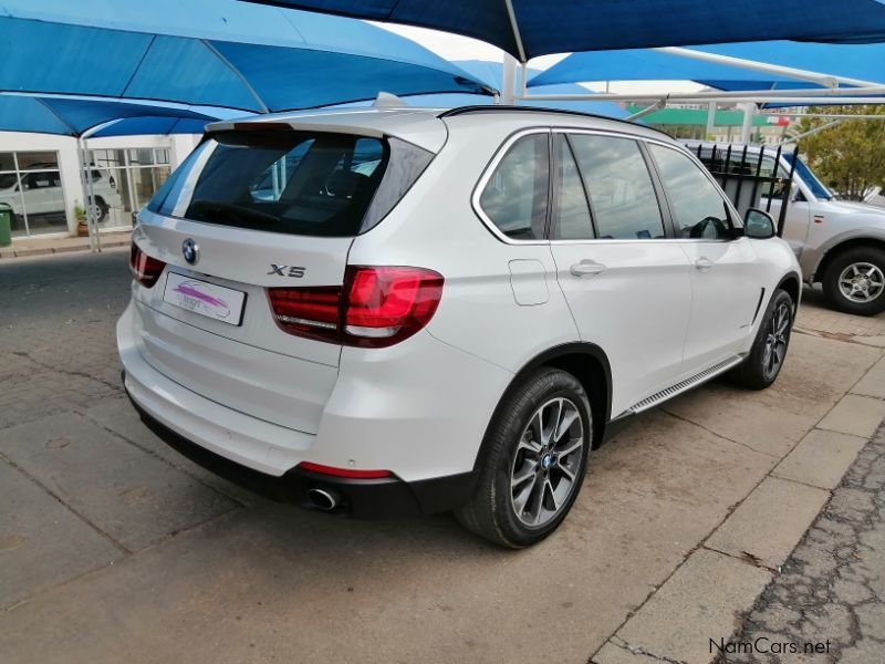 BMW X5 xDrive 30d in Namibia