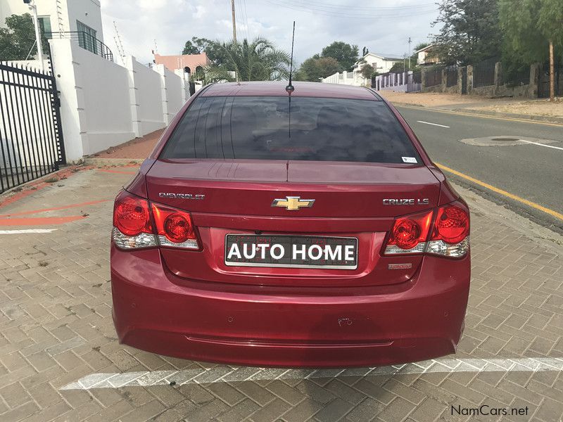 Chevrolet CRUZE LS 1.4L in Namibia