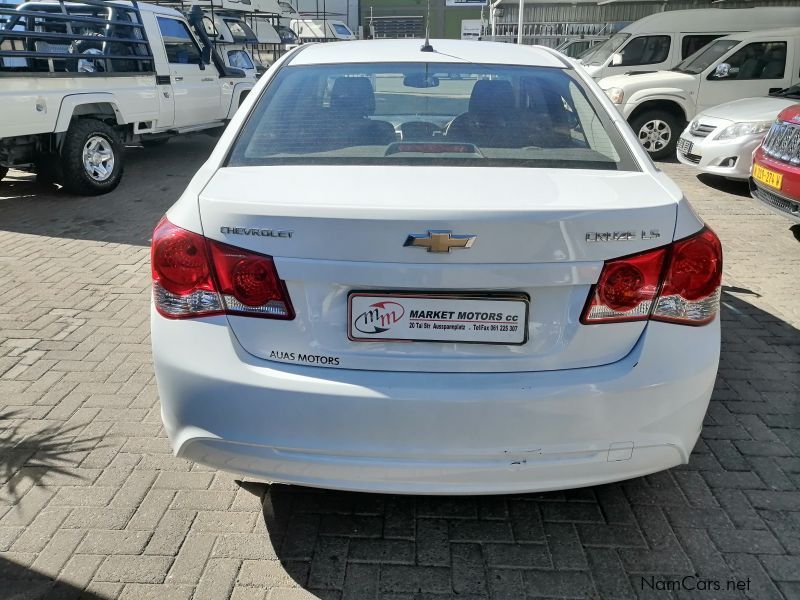 Chevrolet Cruze 1.6 LS in Namibia