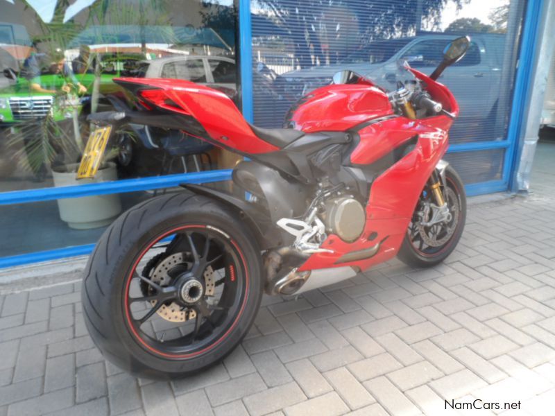 Ducati PANIGALE 1199S in Namibia
