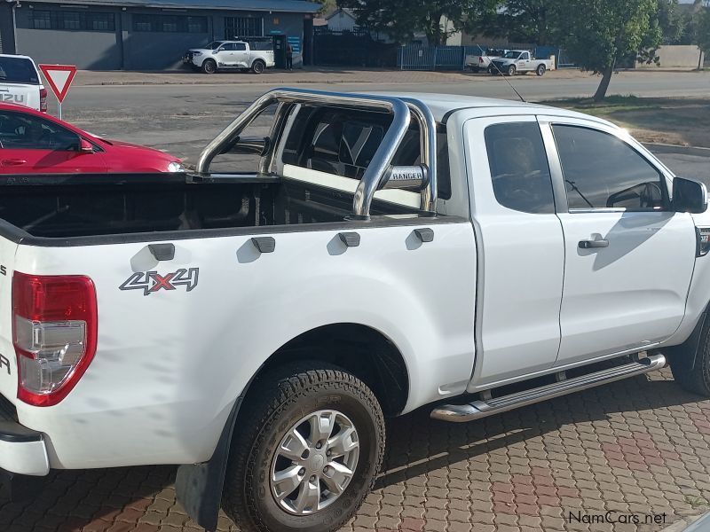 Ford FORD RANGER 3.2 XLS SUPERCAB 4X4 A/T in Namibia