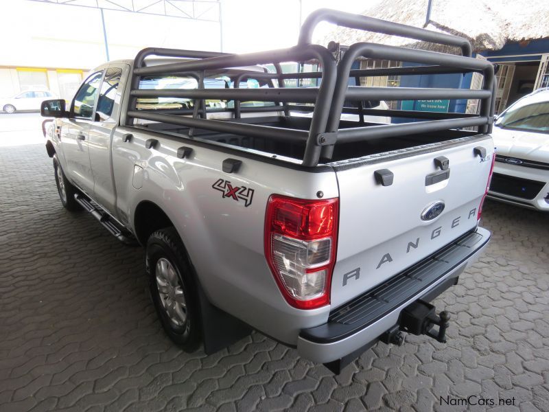 Ford RANGER 3.2 XLS SUPER CAB 4X4 AUTO in Namibia