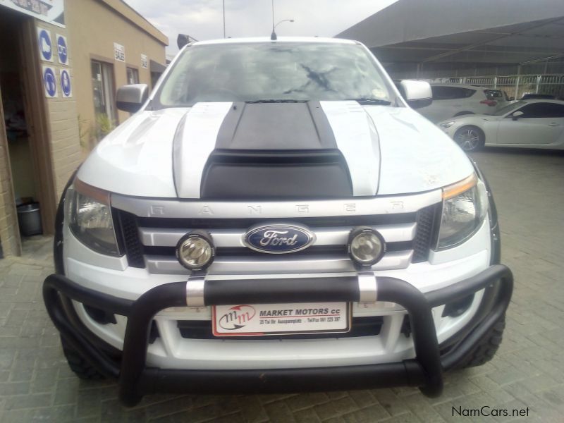 Ford RANGER 3.2TDCI CLUBCAB 4X4 in Namibia
