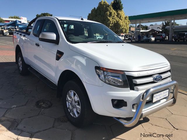 Ford Ranger 3.2 XLS Supercab 4x4 in Namibia